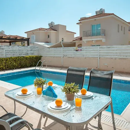 Pernera 173 Villa